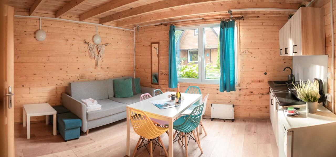 Pod Cyprysami - Surf & Family Resort Ястарня Экстерьер фото
