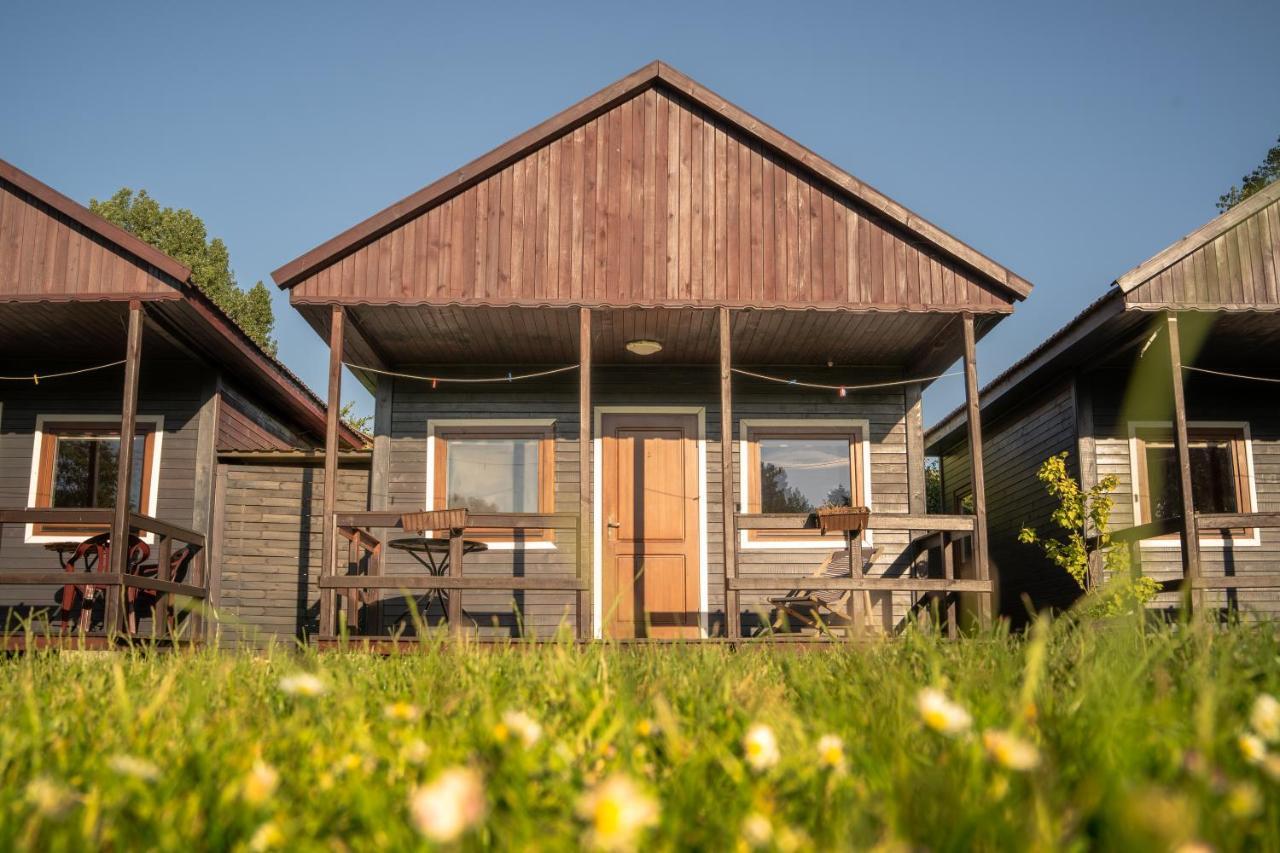 Pod Cyprysami - Surf & Family Resort Ястарня Экстерьер фото